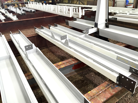 白の錆び止め。