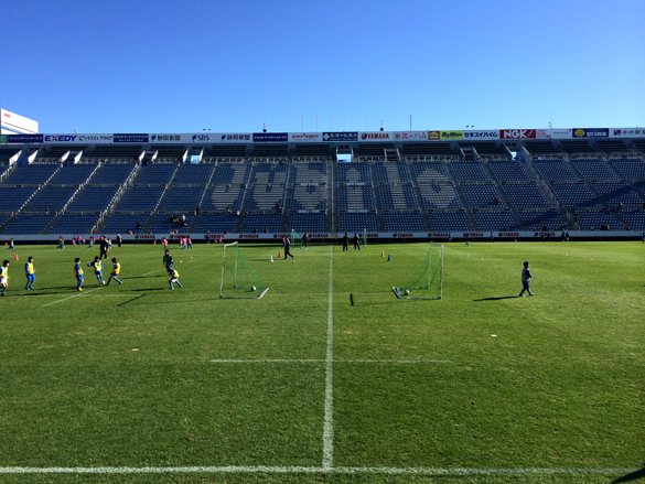 スタジアムで。