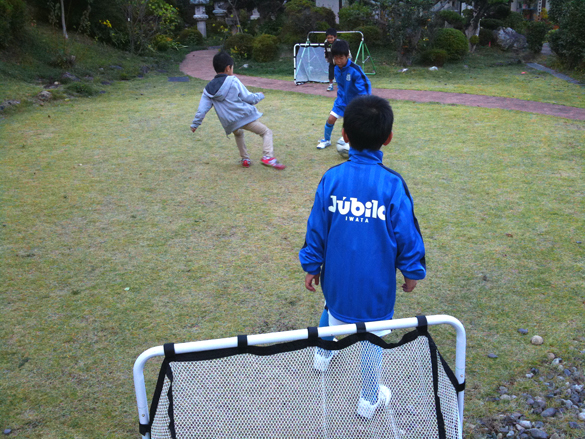 イワタ、ばんざい！