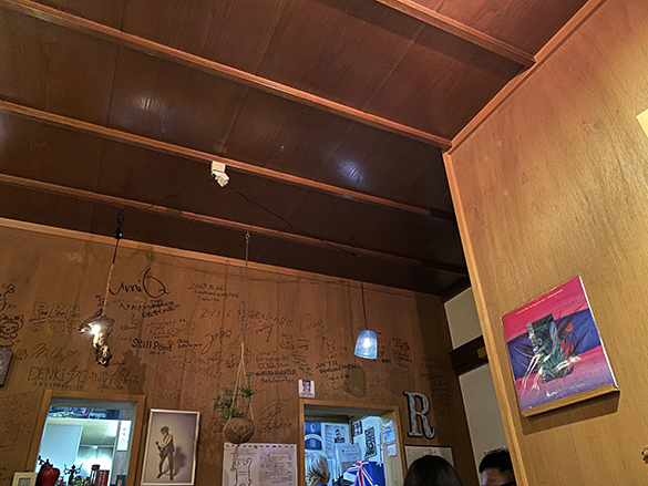 けものたちのカレー。