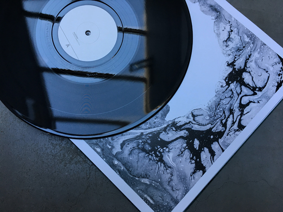 コワいコワい。