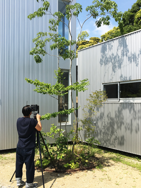 シャツを洗えば。