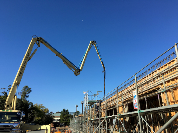 壁とスラブと。